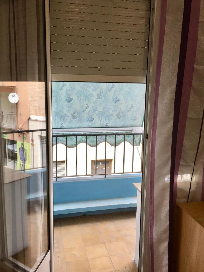 Cerca del centro de Alicante Exterior foto